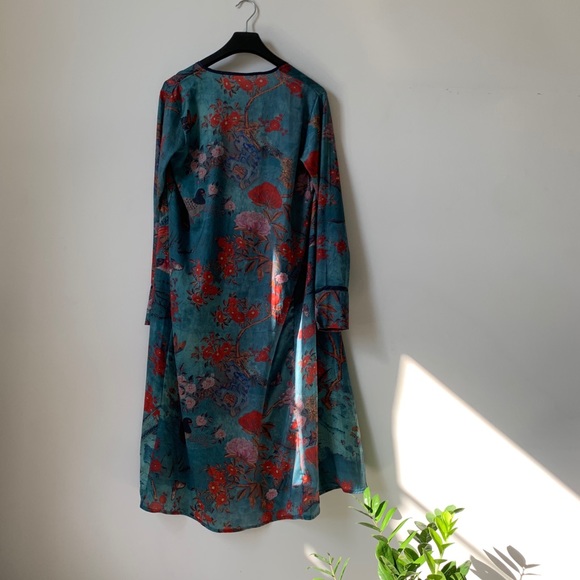 Vintage Robe - Picture 2 of 2